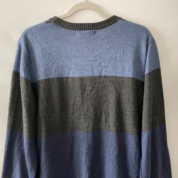 Tricot St. Raphael Mens Blue Black Crew Neck Colorblock Pullover Sweater Size L - Picture 4 of 9